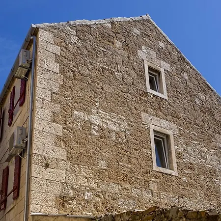 Villa Ines
